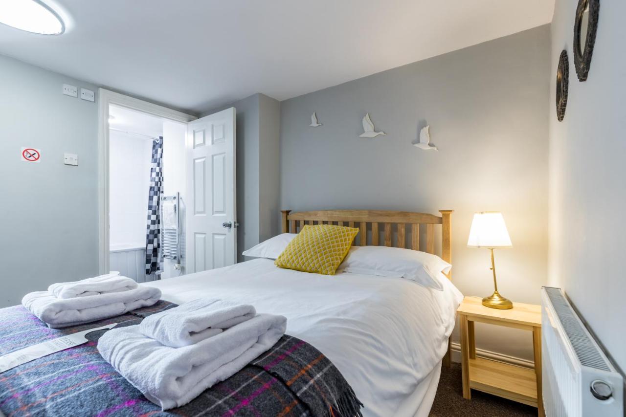 The Littleton Arms Hotel เพนคริดจ์ ภายนอก รูปภาพ