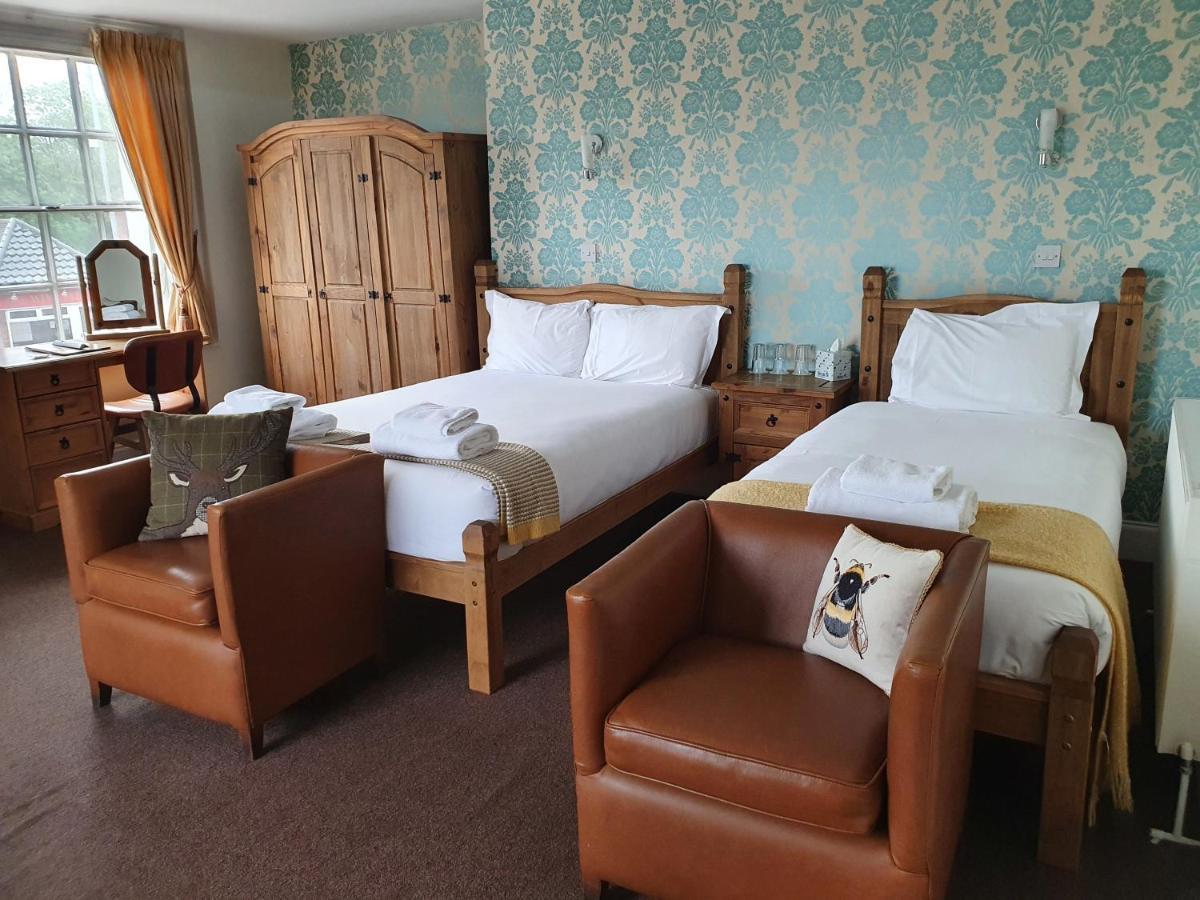 The Littleton Arms Hotel เพนคริดจ์ ภายนอก รูปภาพ