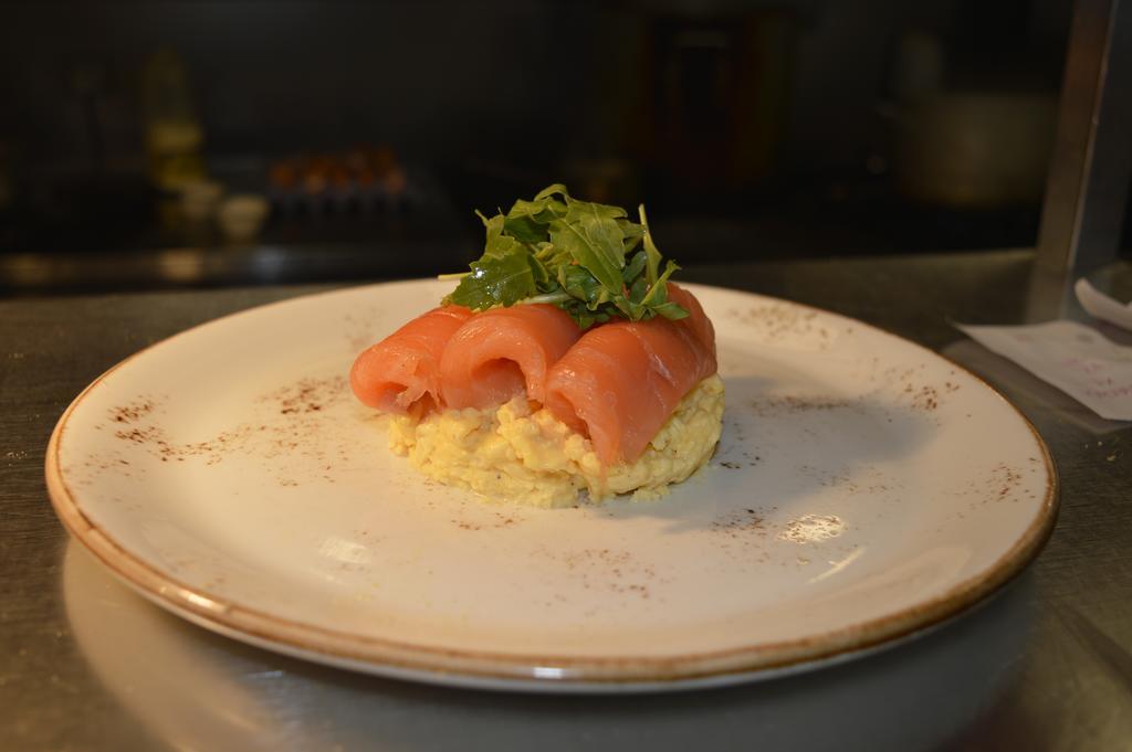 The Littleton Arms Hotel เพนคริดจ์ ภายนอก รูปภาพ