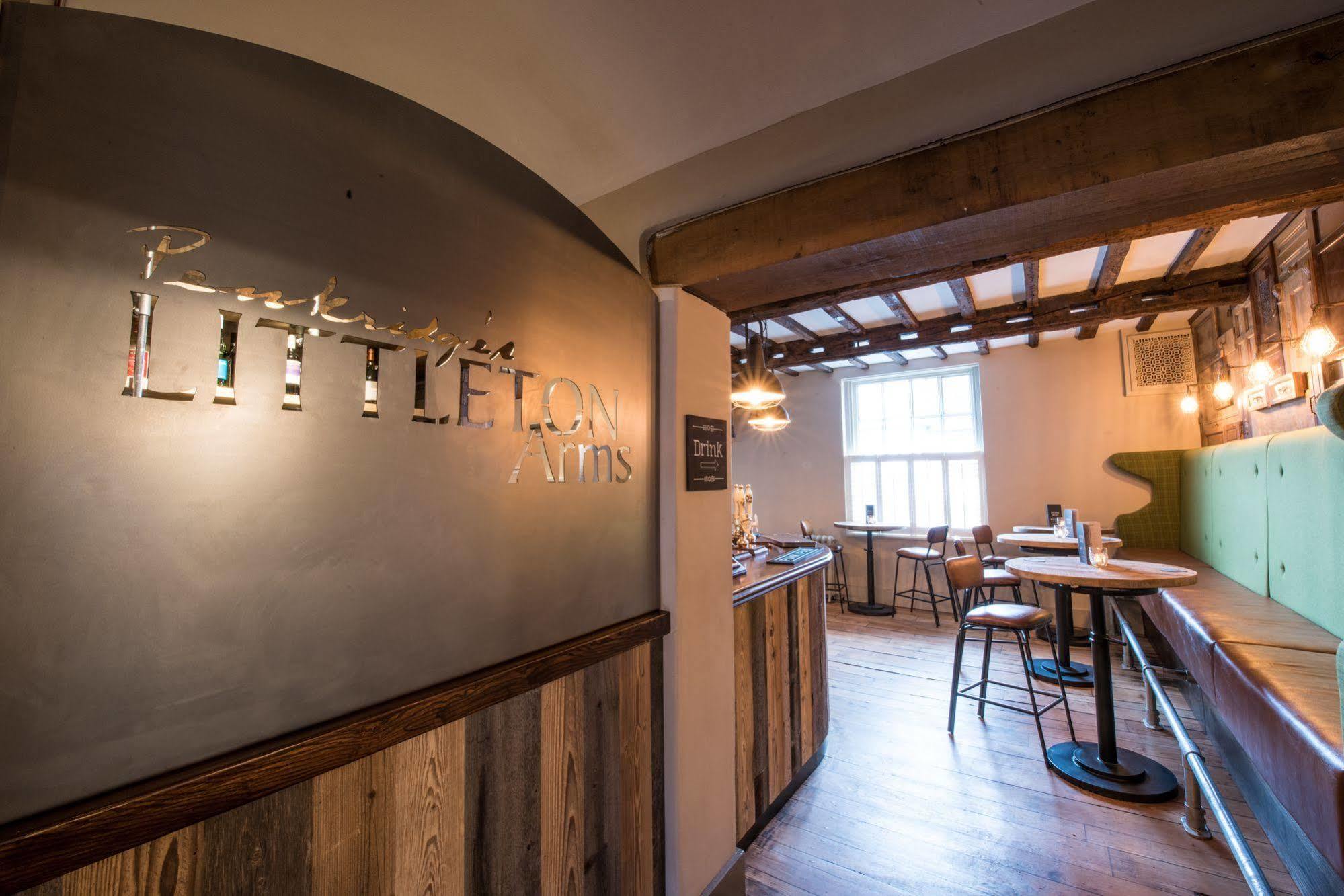 The Littleton Arms Hotel เพนคริดจ์ ภายนอก รูปภาพ