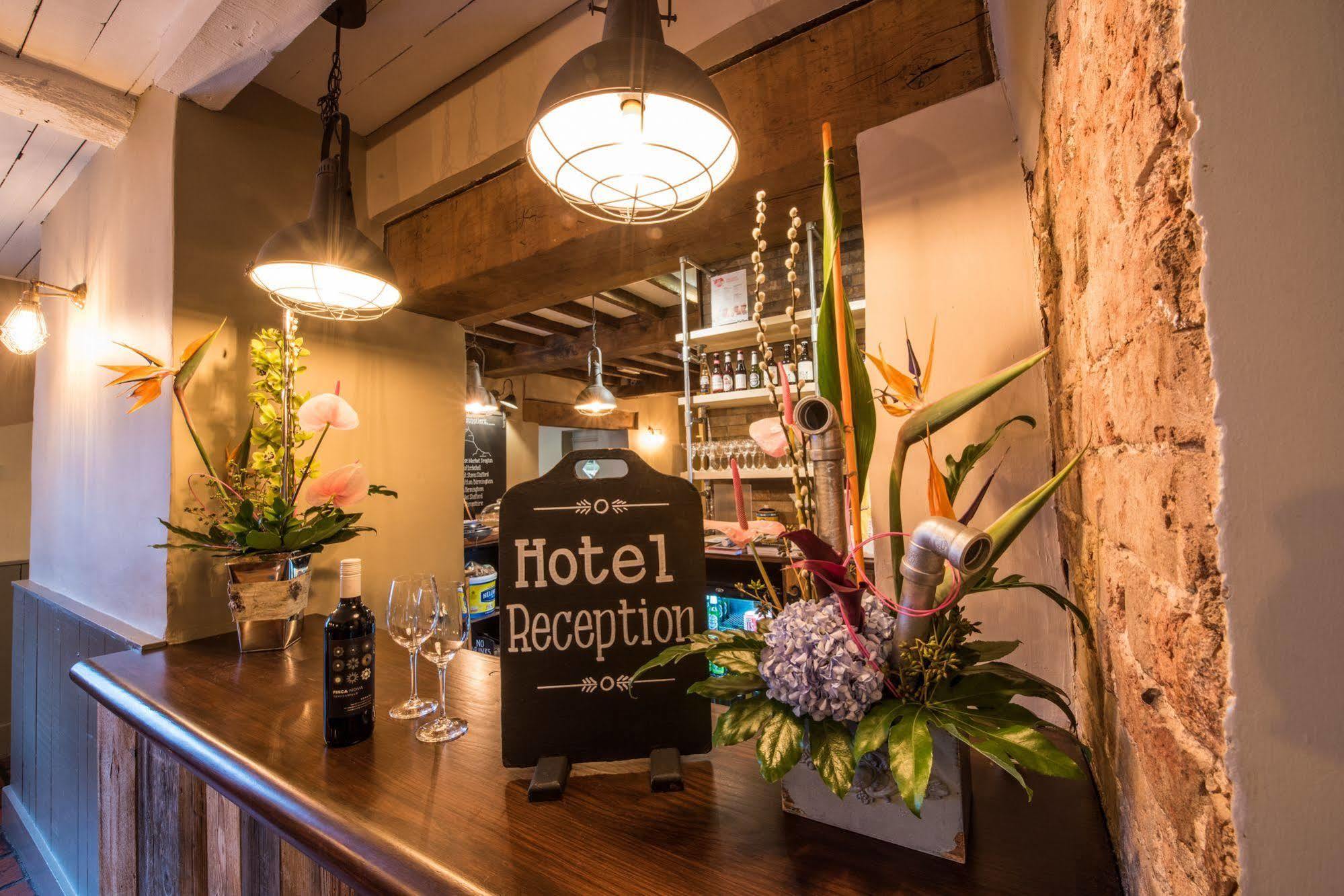 The Littleton Arms Hotel เพนคริดจ์ ภายนอก รูปภาพ